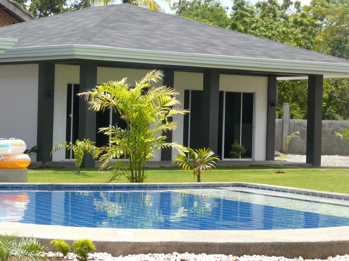 Alona Royal Palm And Restaurant Resort