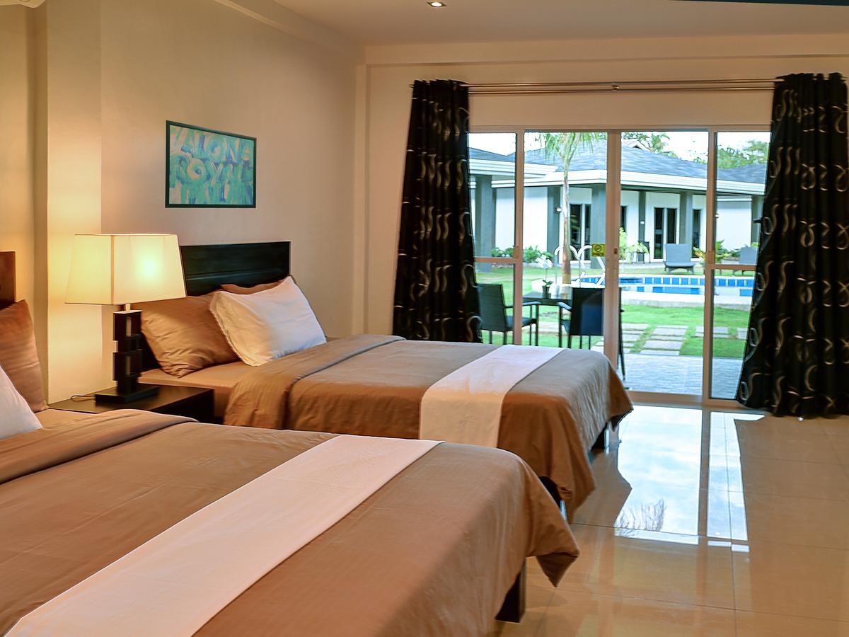 Alona Royal Palm And Restaurant Resort 4*