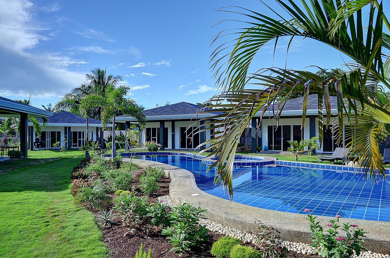 Resort Alona Royal Palm And Restaurant