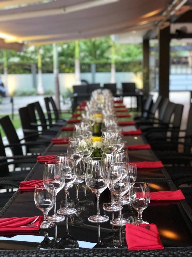 Alona Royal Palm And Restaurant Panglao