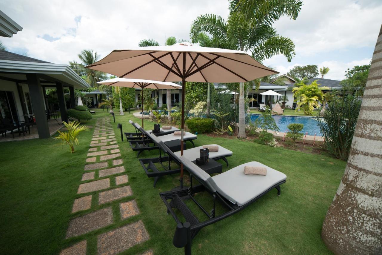 Alona Royal Palm And Restaurant Resort